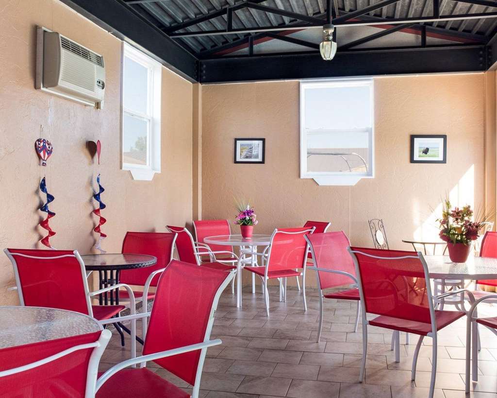 Econo Lodge Wall Restoran gambar